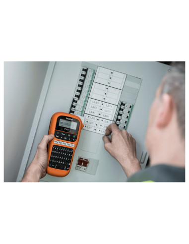 Brother PTE110VPYP1 impresora de etiquetas 180 x 180 DPI 20 mm/s TZe QWERTY