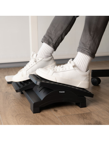 TooQ Reposapiés Ajustable en Altura e Inclinación, Negro