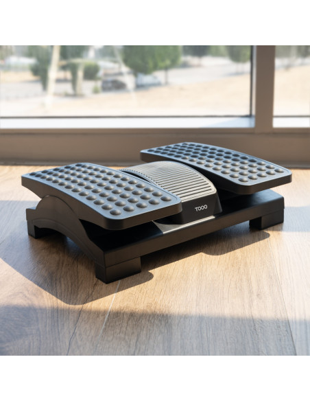 TooQ Reposapiés Ajustable en Altura e Inclinación, Negro
