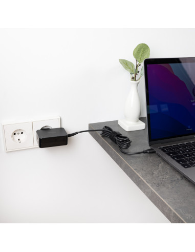TooQ Cargador de portátil GAN USB-C PD 45W, Negro