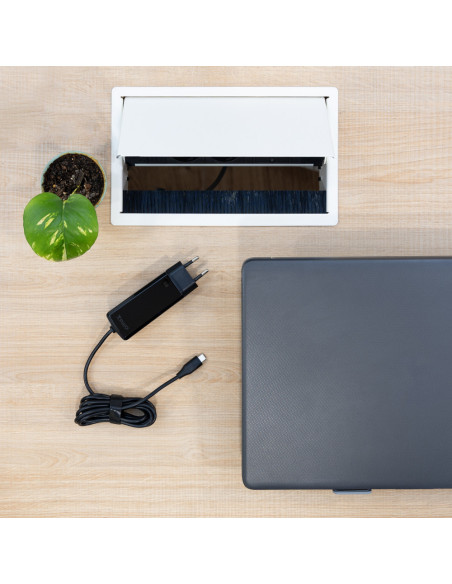 TooQ TQLC-USBCGAN65PD-C cargador de dispositivo móvil Portátil, Universal Corriente alterna Interior