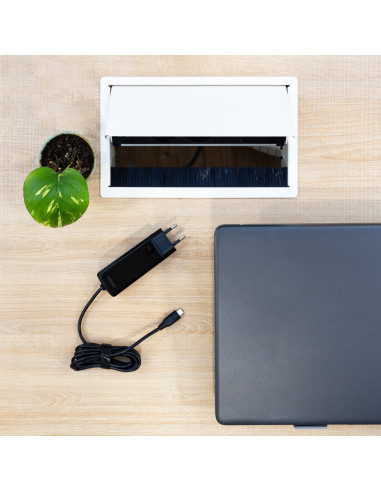 TooQ Cargador de portátil GAN USB-C PD 90W, Negro