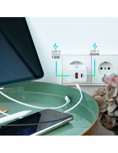 TooQ TQWC-2SC04WT cargador de dispositivo móvil Universal Blanco Corriente alterna Carga rápida Interior