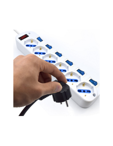 Ewent EW3932-3M limitador de tensión Blanco 6 salidas AC