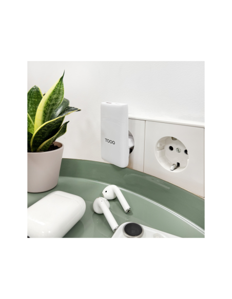 TooQ Cargador de viaje Tipo C y Tipo A, GaN 65W, USB-C/PD + USB-A/QC, Blanco