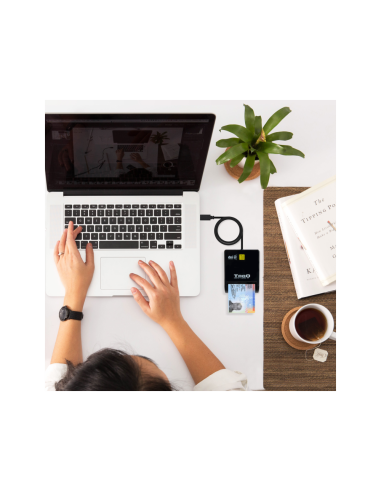TooQ Lector de Tarjetas Inteligentes DNIe SIM USB-C, Negro