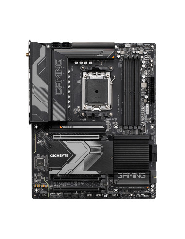 GIGABYTE X670 GAMING X AX Placa base - Compatible con AMD Ryzen 9000 Series CPUs, 16+2+2 Phases Digital VRM, up to 8000MHz DDR5 